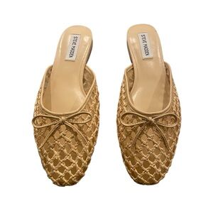 NEW!! Steve Madden Beige Woven Bow Slide Mules Sz 8.5